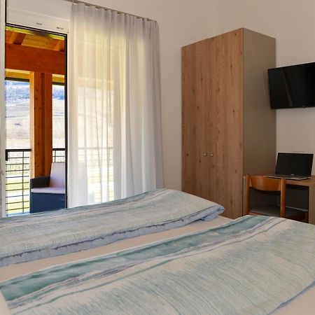 Bed And Breakfast Navis Nave San Rocco Buitenkant foto