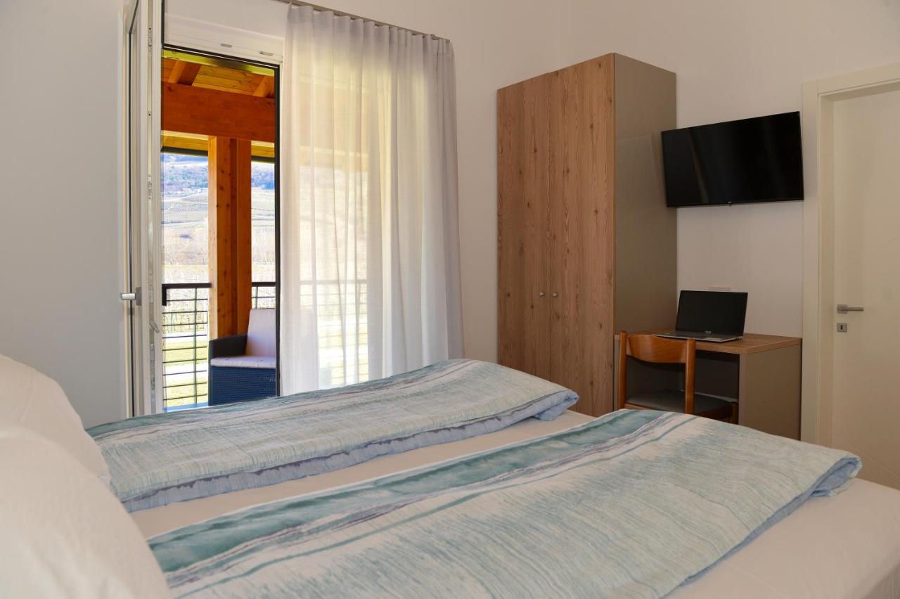 Bed And Breakfast Navis Nave San Rocco Buitenkant foto
